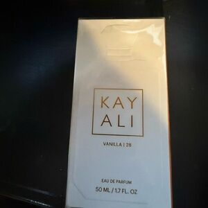 Kayali Vanilla 28 Eau de Parfum 50ml